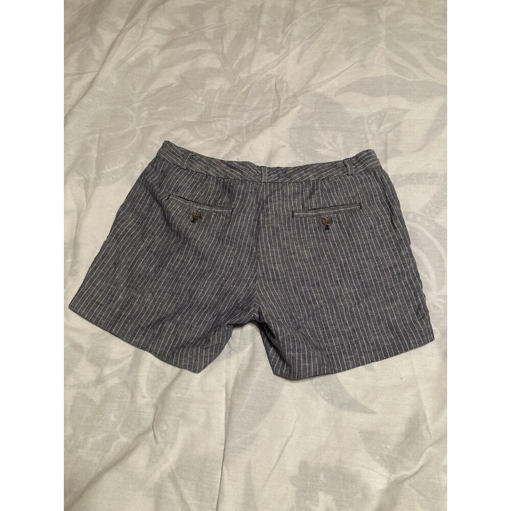Banana Republic Blue And White  Striped Shorts Size  4. - Picture 7 of 7